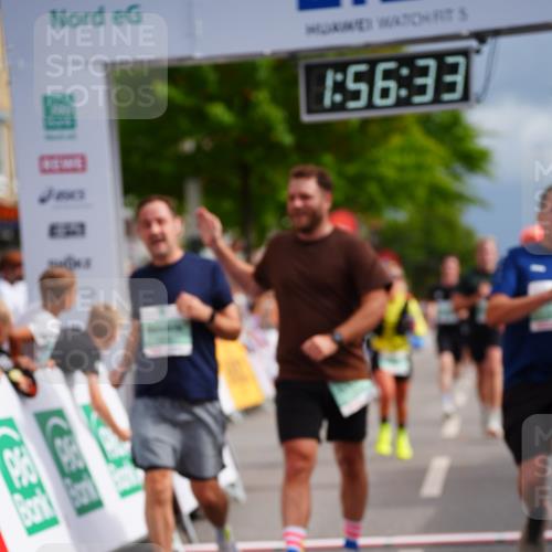 20.09.2026 - PSD Bank Halbmarathon LAZAROV Photography http://msf.ph/oto/10519074 20.09.2026 11:56:33 Ziel 1514, 1824, 1920, 2180, 2221, 2275, 2869, 2967, 3545, 3744, 4267, 4525, 4692 meine-sportfotos.de