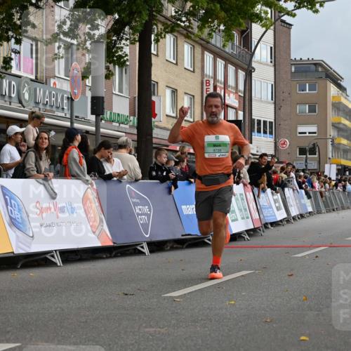 20.09.2026 - PSD Bank Halbmarathon J. Mangold http://msf.ph/oto/10519164 20.09.2026 11:48:00 Ziel 1440, 2309, 2674, 3089, 4739 meine-sportfotos.de