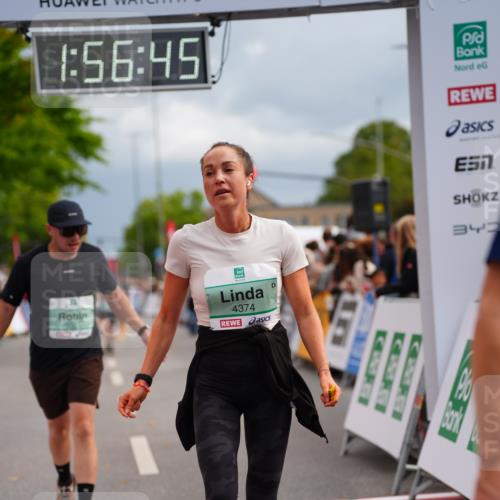 20.09.2026 - PSD Bank Halbmarathon LAZAROV Photography http://msf.ph/oto/10519187 20.09.2026 11:56:44 Ziel 1747, 1760, 2022, 2418, 3365, 4097, 4252, 4374 meine-sportfotos.de