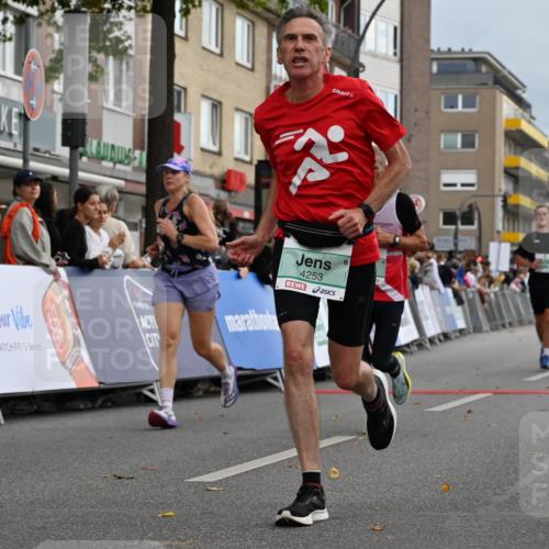 20.09.2026 - PSD Bank Halbmarathon J. Mangold http://msf.ph/oto/10519214 20.09.2026 11:48:19 Ziel 1123, 2204, 3920, 4144, 4253, 4311, 4526, 4585 meine-sportfotos.de