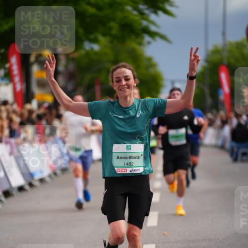20.09.2026 - PSD Bank Halbmarathon LAZAROV Photography http://msf.ph/oto/10519253 20.09.2026 11:56:50 Ziel 1482, 1760, 1903, 2416, 3365, 4374, 4734 meine-sportfotos.de