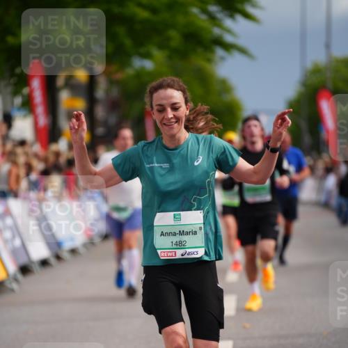 20.09.2026 - PSD Bank Halbmarathon LAZAROV Photography http://msf.ph/oto/10519258 20.09.2026 11:56:51 Ziel 1482, 1554, 1903, 2416, 3365, 3822, 4374, 4734 meine-sportfotos.de