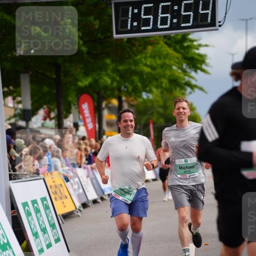20.09.2026 - PSD Bank Halbmarathon LAZAROV Photography http://msf.ph/oto/10519281 20.09.2026 11:56:53 Ziel 1482, 1554, 1903, 2416, 3822, 4734 meine-sportfotos.de