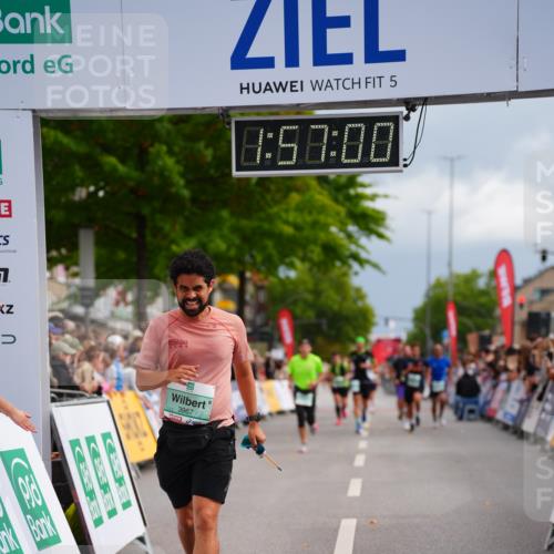 20.09.2026 - PSD Bank Halbmarathon LAZAROV Photography http://msf.ph/oto/10519319 20.09.2026 11:57:00 Ziel 1554, 1903, 2416, 3822, 3967, 4734 meine-sportfotos.de