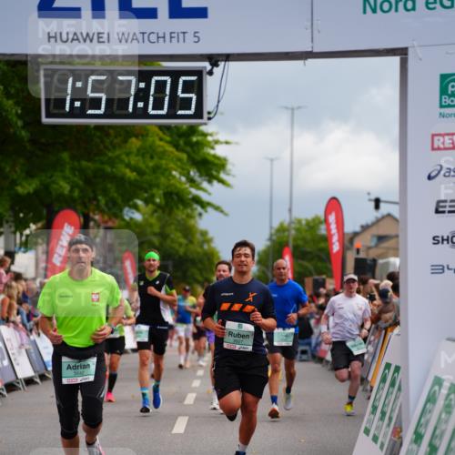 20.09.2026 - PSD Bank Halbmarathon LAZAROV Photography http://msf.ph/oto/10519335 20.09.2026 11:57:04 Ziel 2079, 3079, 3442, 3784, 3927, 3967, 4753 meine-sportfotos.de