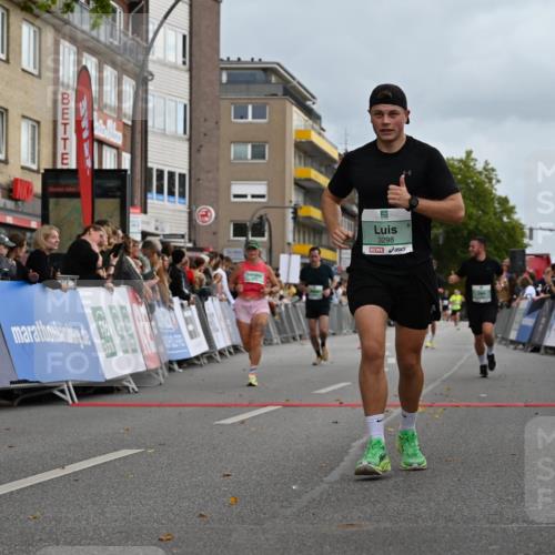 20.09.2026 - PSD Bank Halbmarathon J. Mangold http://msf.ph/oto/10519347 20.09.2026 11:48:36 Ziel 1464, 2311, 2552, 2571, 3298, 3635, 3761, 4627 meine-sportfotos.de