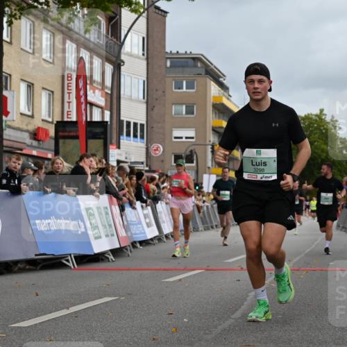 20.09.2026 - PSD Bank Halbmarathon J. Mangold http://msf.ph/oto/10519351 20.09.2026 11:48:36 Ziel 1464, 2311, 2552, 2571, 3298, 3635, 3761, 4627 meine-sportfotos.de