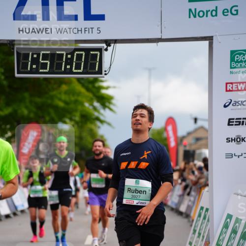20.09.2026 - PSD Bank Halbmarathon LAZAROV Photography http://msf.ph/oto/10519366 20.09.2026 11:57:06 Ziel 2079, 2354, 3079, 3442, 3784, 3927, 3967, 4671, 4752, 4753 meine-sportfotos.de