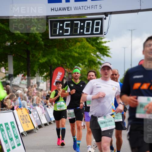 20.09.2026 - PSD Bank Halbmarathon LAZAROV Photography http://msf.ph/oto/10519376 20.09.2026 11:57:07 Ziel 2079, 2354, 3079, 3442, 3784, 3927, 3967, 4671, 4752, 4753 meine-sportfotos.de