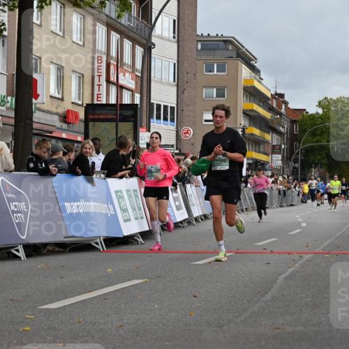 20.09.2026 - PSD Bank Halbmarathon J. Mangold http://msf.ph/oto/10519397 20.09.2026 11:48:43 Ziel 1464, 1559, 3797, 4627 meine-sportfotos.de