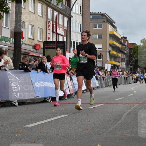 20.09.2026 - PSD Bank Halbmarathon J. Mangold http://msf.ph/oto/10519405 20.09.2026 11:48:44 Ziel 1464, 1559, 3797, 4627 meine-sportfotos.de