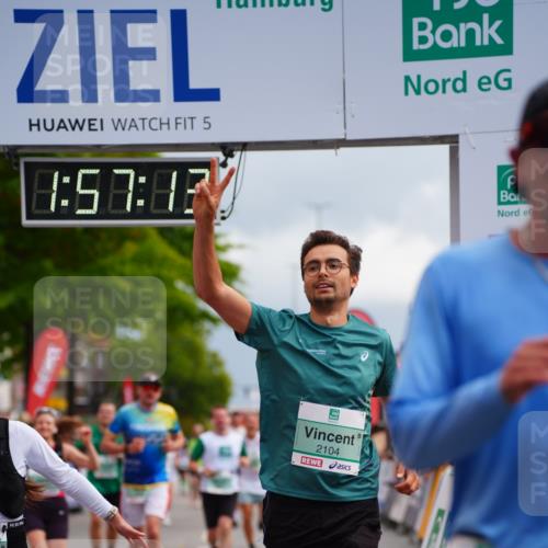 20.09.2026 - PSD Bank Halbmarathon LAZAROV Photography http://msf.ph/oto/10519454 20.09.2026 11:57:13 Ziel 1249, 1685, 1700, 1986, 2079, 2104, 2354, 3079, 3442, 3784, 3927, 4302, 4464, 4671, 4752, 4753 meine-sportfotos.de