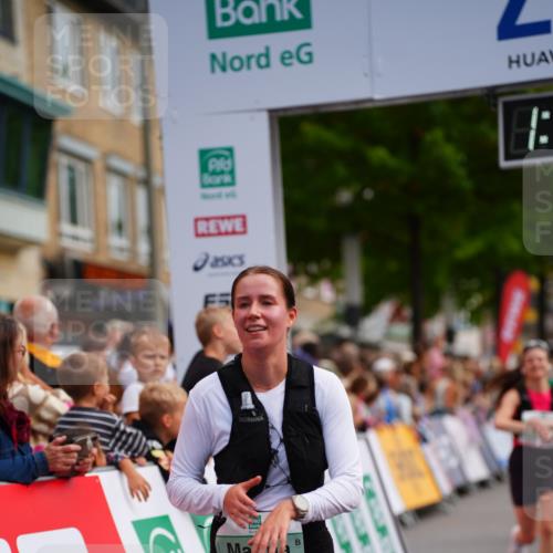 20.09.2026 - PSD Bank Halbmarathon LAZAROV Photography http://msf.ph/oto/10519465 20.09.2026 11:57:13 Ziel 1249, 1685, 1700, 1986, 2079, 2104, 2354, 3079, 3442, 3784, 3927, 4302, 4464, 4671, 4752, 4753 meine-sportfotos.de