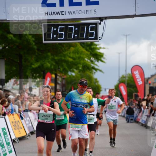 20.09.2026 - PSD Bank Halbmarathon LAZAROV Photography http://msf.ph/oto/10519476 20.09.2026 11:57:14 Ziel 1249, 1685, 1700, 1986, 2079, 2104, 2354, 3079, 3784, 3927, 4302, 4464, 4671, 4752, 4753 meine-sportfotos.de