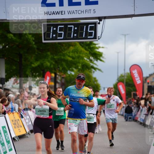 20.09.2026 - PSD Bank Halbmarathon LAZAROV Photography http://msf.ph/oto/10519479 20.09.2026 11:57:14 Ziel 1249, 1685, 1700, 1986, 2079, 2104, 2354, 3079, 3784, 3927, 4302, 4464, 4671, 4752, 4753 meine-sportfotos.de