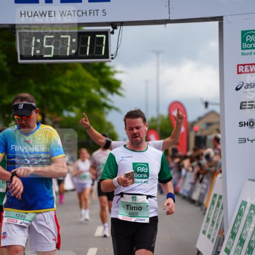 20.09.2026 - PSD Bank Halbmarathon LAZAROV Photography http://msf.ph/oto/10519498 20.09.2026 11:57:16 Ziel 1249, 1263, 1685, 1700, 1986, 2079, 2104, 2354, 3640, 3784, 4302, 4464, 4671, 4752 meine-sportfotos.de