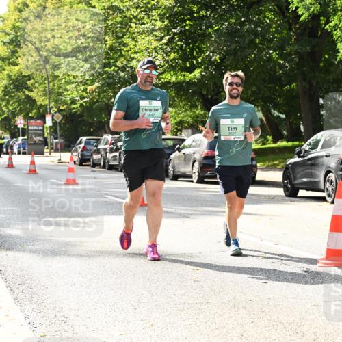20.09.2026 - PSD Bank Halbmarathon Dr. Thomas Lammeyer http://msf.ph/oto/10519521 20.09.2026 11:15:31 Laufen 3647, 5, 3657 meine-sportfotos.de