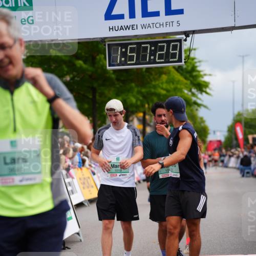 20.09.2026 - PSD Bank Halbmarathon LAZAROV Photography http://msf.ph/oto/10519598 20.09.2026 11:57:29 Ziel 1019, 1092, 1332, 1791, 2421, 2480, 3645, 4295, 4531, 4724 meine-sportfotos.de