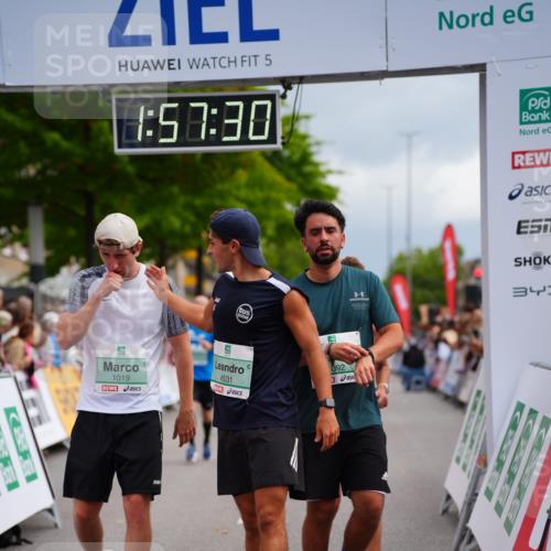 20.09.2026 - PSD Bank Halbmarathon LAZAROV Photography http://msf.ph/oto/10519605 20.09.2026 11:57:30 Ziel 1019, 1092, 1332, 1791, 3029, 3645, 4295, 4531, 4724 meine-sportfotos.de