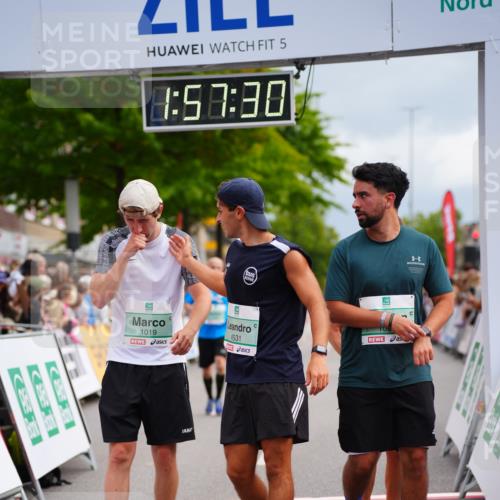 20.09.2026 - PSD Bank Halbmarathon LAZAROV Photography http://msf.ph/oto/10519616 20.09.2026 11:57:30 Ziel 1019, 1092, 1332, 1791, 3029, 3645, 4295, 4531, 4724 meine-sportfotos.de