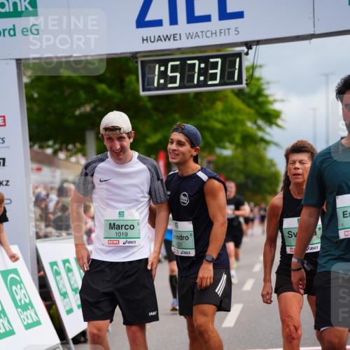20.09.2026 - PSD Bank Halbmarathon LAZAROV Photography http://msf.ph/oto/10519635 20.09.2026 11:57:31 Ziel 1019, 1092, 1332, 1791, 3029, 3645, 4295, 4531, 4724 meine-sportfotos.de