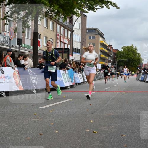 20.09.2026 - PSD Bank Halbmarathon J. Mangold http://msf.ph/oto/10519644 20.09.2026 11:49:17 Ziel 1233, 1577, 2255, 2330, 2344, 3214, 3750 meine-sportfotos.de