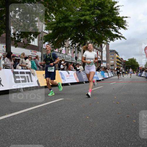 20.09.2026 - PSD Bank Halbmarathon J. Mangold http://msf.ph/oto/10519660 20.09.2026 11:49:18 Ziel 1233, 1577, 2255, 2330, 2344, 3214, 3750 meine-sportfotos.de