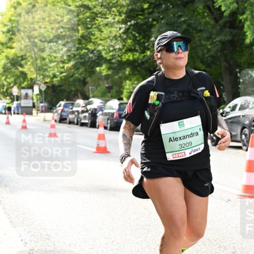 20.09.2026 - PSD Bank Halbmarathon Dr. Thomas Lammeyer http://msf.ph/oto/10519709 20.09.2026 11:16:18 Laufen 3209 meine-sportfotos.de