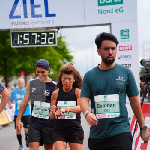 20.09.2026 - PSD Bank Halbmarathon LAZAROV Photography http://msf.ph/oto/10519726 20.09.2026 11:57:32 Ziel 1019, 1092, 1332, 1791, 3008, 3029, 3645, 4295, 4531, 4724 meine-sportfotos.de