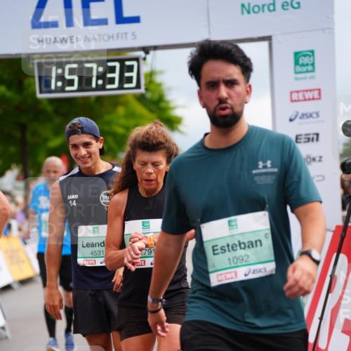 20.09.2026 - PSD Bank Halbmarathon LAZAROV Photography http://msf.ph/oto/10519730 20.09.2026 11:57:32 Ziel 1019, 1092, 1332, 1791, 3008, 3029, 3645, 4295, 4531, 4724 meine-sportfotos.de