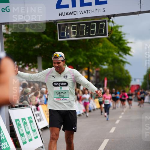 20.09.2026 - PSD Bank Halbmarathon LAZAROV Photography http://msf.ph/oto/10519775 20.09.2026 11:57:36 Ziel 1092, 1332, 1791, 3008, 3029, 3260, 4295, 4531 meine-sportfotos.de
