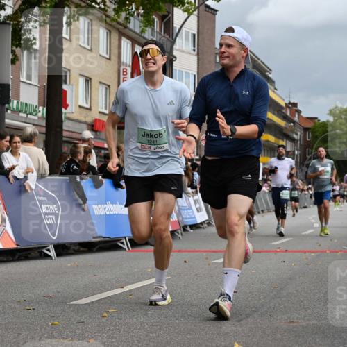 20.09.2026 - PSD Bank Halbmarathon J. Mangold http://msf.ph/oto/10519809 20.09.2026 11:49:53 Ziel 1048, 1236, 1241, 1774, 2765, 2890, 2962, 3382, 4498, 4605 meine-sportfotos.de