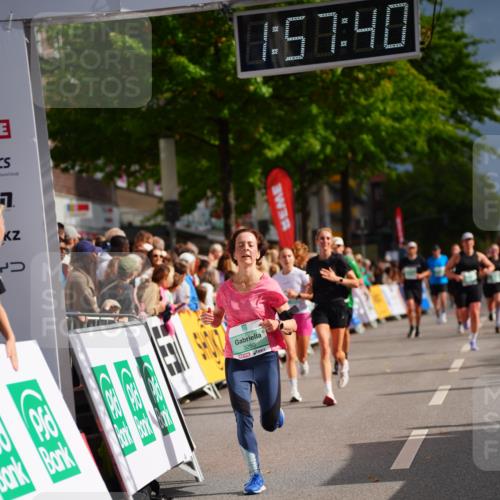 20.09.2026 - PSD Bank Halbmarathon LAZAROV Photography http://msf.ph/oto/10519818 20.09.2026 11:57:40 Ziel 1332, 1761, 2148, 3008, 3029, 3256, 3260, 4489 meine-sportfotos.de