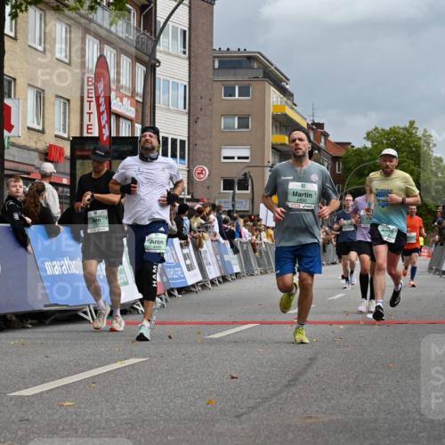 20.09.2026 - PSD Bank Halbmarathon J. Mangold http://msf.ph/oto/10519836 20.09.2026 11:49:57 Ziel 1048, 1236, 1241, 1604, 1774, 1814, 1983, 2890, 3382, 4498, 4605 meine-sportfotos.de