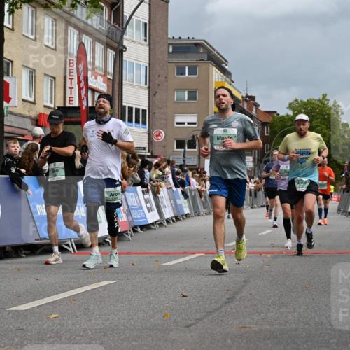 20.09.2026 - PSD Bank Halbmarathon J. Mangold http://msf.ph/oto/10519839 20.09.2026 11:49:57 Ziel 1048, 1236, 1241, 1604, 1774, 1814, 1983, 2890, 3382, 4498, 4605 meine-sportfotos.de