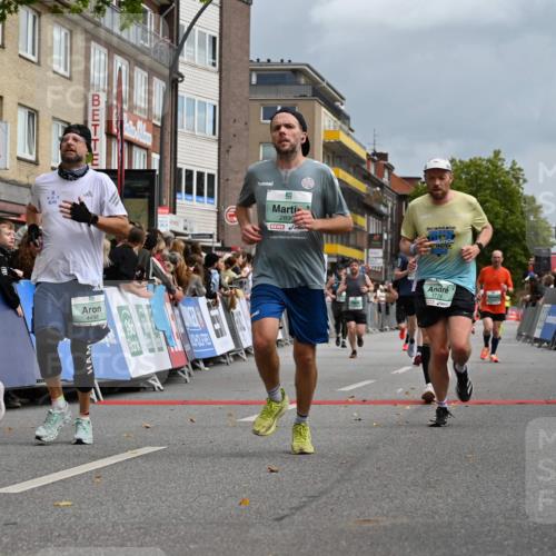 20.09.2026 - PSD Bank Halbmarathon J. Mangold http://msf.ph/oto/10519846 20.09.2026 11:49:57 Ziel 1048, 1236, 1241, 1604, 1774, 1814, 1983, 2890, 3382, 4498, 4605 meine-sportfotos.de