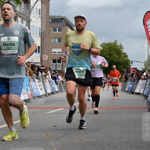 20.09.2026 - PSD Bank Halbmarathon J. Mangold http://msf.ph/oto/10519857 20.09.2026 11:49:58 Ziel 1048, 1236, 1241, 1537, 1604, 1774, 1814, 1983, 2890, 3083, 3382, 4498, 4605 meine-sportfotos.de