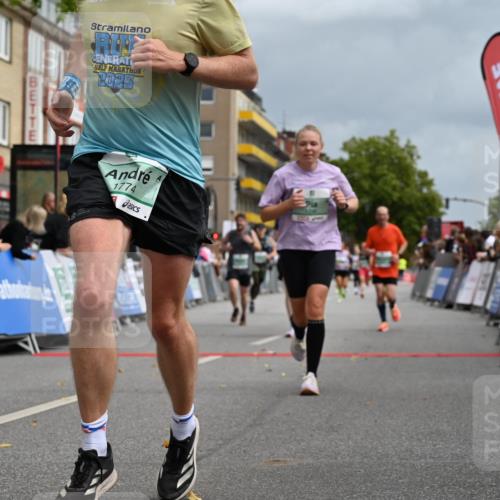 20.09.2026 - PSD Bank Halbmarathon J. Mangold http://msf.ph/oto/10519862 20.09.2026 11:49:59 Ziel 1048, 1236, 1241, 1537, 1604, 1774, 1814, 1983, 2890, 3083, 3382, 4498, 4605 meine-sportfotos.de