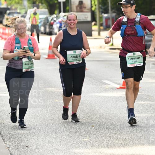 20.09.2026 - PSD Bank Halbmarathon Dr. Thomas Lammeyer http://msf.ph/oto/10519869 20.09.2026 11:18:41 Laufen 1085, 1855, 42, 195, 1856 meine-sportfotos.de