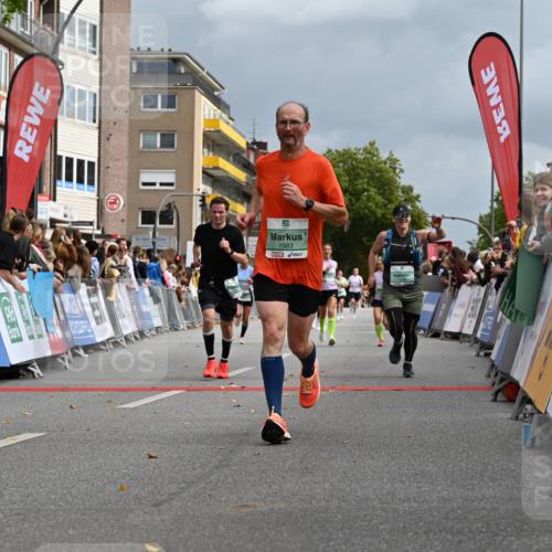 20.09.2026 - PSD Bank Halbmarathon J. Mangold http://msf.ph/oto/10519888 20.09.2026 11:50:03 Ziel 1236, 1309, 1537, 1602, 1604, 1774, 1814, 1983, 2371, 2890, 3083, 3382, 4104, 4498 meine-sportfotos.de