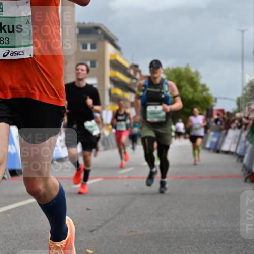20.09.2026 - PSD Bank Halbmarathon J. Mangold http://msf.ph/oto/10519901 20.09.2026 11:50:05 Ziel 1236, 1309, 1537, 1602, 1604, 1774, 1814, 1983, 2371, 3083, 3576, 4104 meine-sportfotos.de