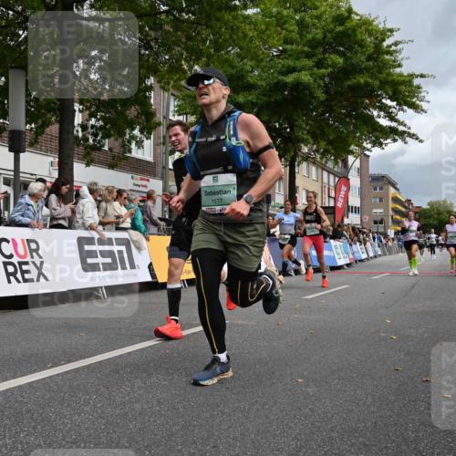 20.09.2026 - PSD Bank Halbmarathon J. Mangold http://msf.ph/oto/10519911 20.09.2026 11:50:08 Ziel 1309, 1537, 1602, 1604, 1814, 1983, 2371, 3083, 3576, 4104, 4660 meine-sportfotos.de