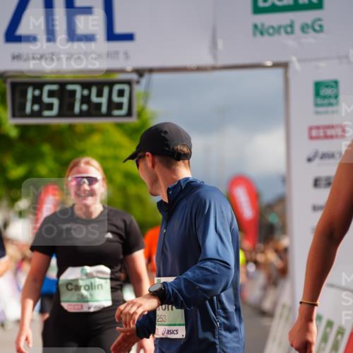 20.09.2026 - PSD Bank Halbmarathon LAZAROV Photography http://msf.ph/oto/10519930 20.09.2026 11:57:49 Ziel 1052, 1301, 1711, 1761, 2052, 2092, 2148, 2253, 2540, 3256, 3374, 3624, 3935, 4489 meine-sportfotos.de