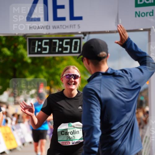 20.09.2026 - PSD Bank Halbmarathon LAZAROV Photography http://msf.ph/oto/10519937 20.09.2026 11:57:49 Ziel 1052, 1301, 1711, 1761, 2052, 2092, 2148, 2253, 2540, 3256, 3374, 3624, 3935, 4489 meine-sportfotos.de