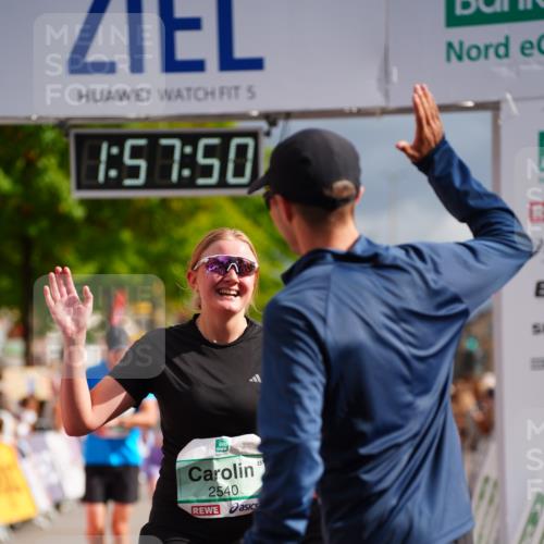 20.09.2026 - PSD Bank Halbmarathon LAZAROV Photography http://msf.ph/oto/10519939 20.09.2026 11:57:50 Ziel 1052, 1301, 1711, 1761, 2052, 2092, 2148, 2253, 2540, 2846, 3256, 3374, 3624, 3935, 4489 meine-sportfotos.de