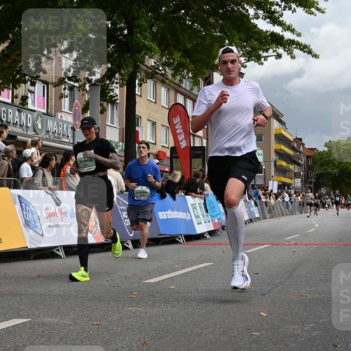 20.09.2026 - PSD Bank Halbmarathon J. Mangold http://msf.ph/oto/10519944 20.09.2026 11:50:18 Ziel 1902, 2258, 2627, 3513, 3576, 3961, 4660 meine-sportfotos.de