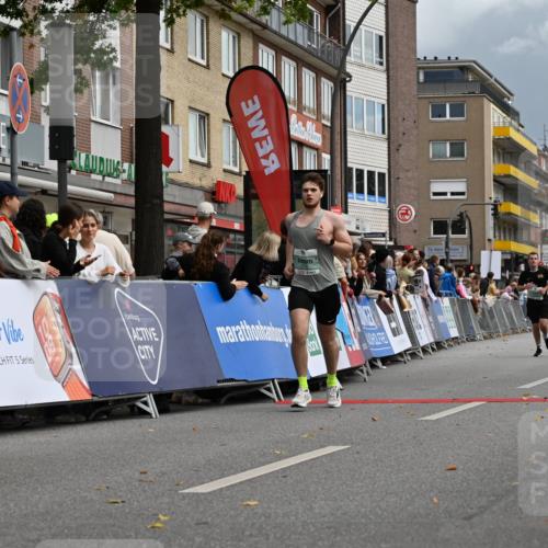 20.09.2026 - PSD Bank Halbmarathon J. Mangold http://msf.ph/oto/10519949 20.09.2026 11:50:28 Ziel 2273, 2304, 2745 meine-sportfotos.de