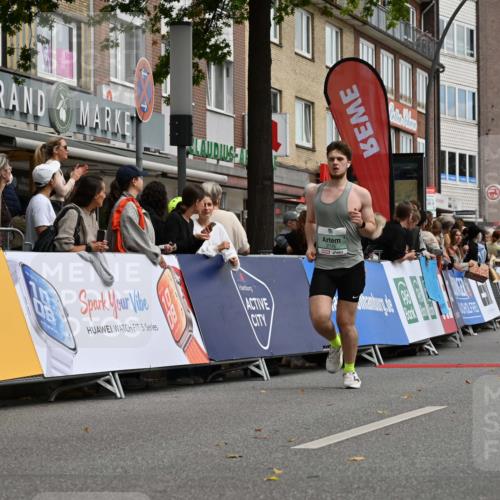 20.09.2026 - PSD Bank Halbmarathon J. Mangold http://msf.ph/oto/10519954 20.09.2026 11:50:28 Ziel 2273, 2304, 2745 meine-sportfotos.de