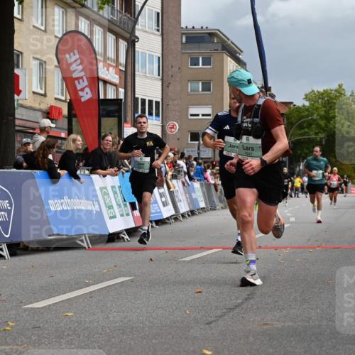 20.09.2026 - PSD Bank Halbmarathon J. Mangold http://msf.ph/oto/10519973 20.09.2026 11:50:32 Ziel 1763, 2273, 2304, 2745 meine-sportfotos.de