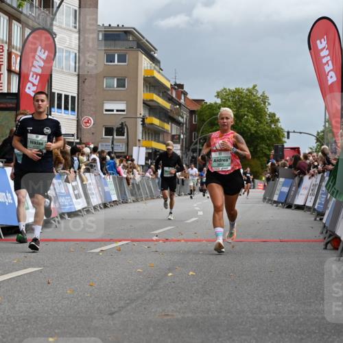 20.09.2026 - PSD Bank Halbmarathon J. Mangold http://msf.ph/oto/10519986 20.09.2026 11:50:42 Ziel 1763, 3323, 3356, 3473, 3858, 4535 meine-sportfotos.de